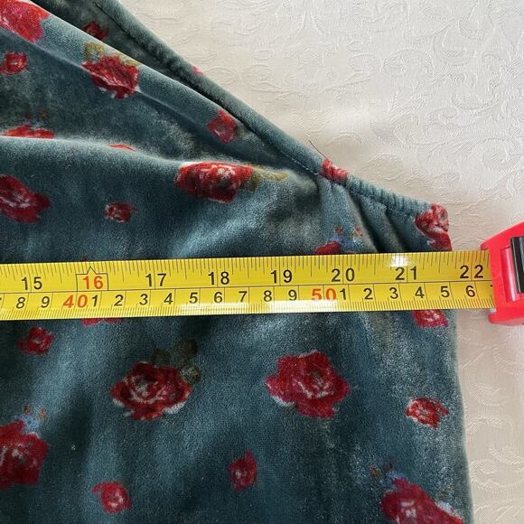 Loft Floral Velvet Shirred Halter Top Women's Medium Green Red Roses - Picture 8 of 10